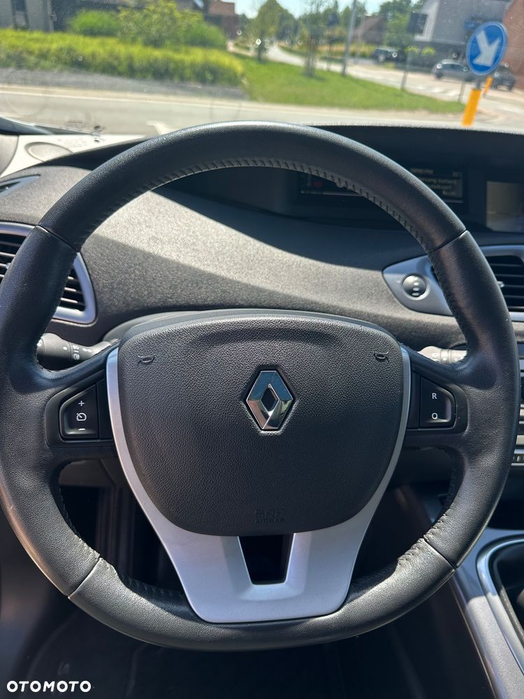 Renault Scenic 1.6 dCi Energy Dynamique - 22
