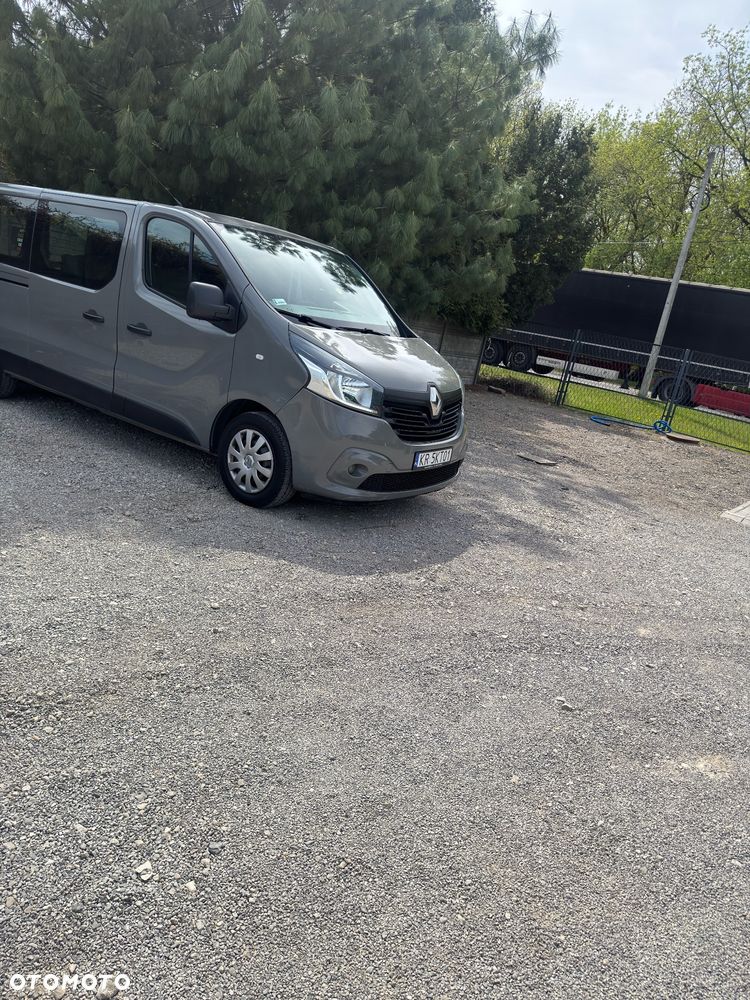 Renault Trafic - 1