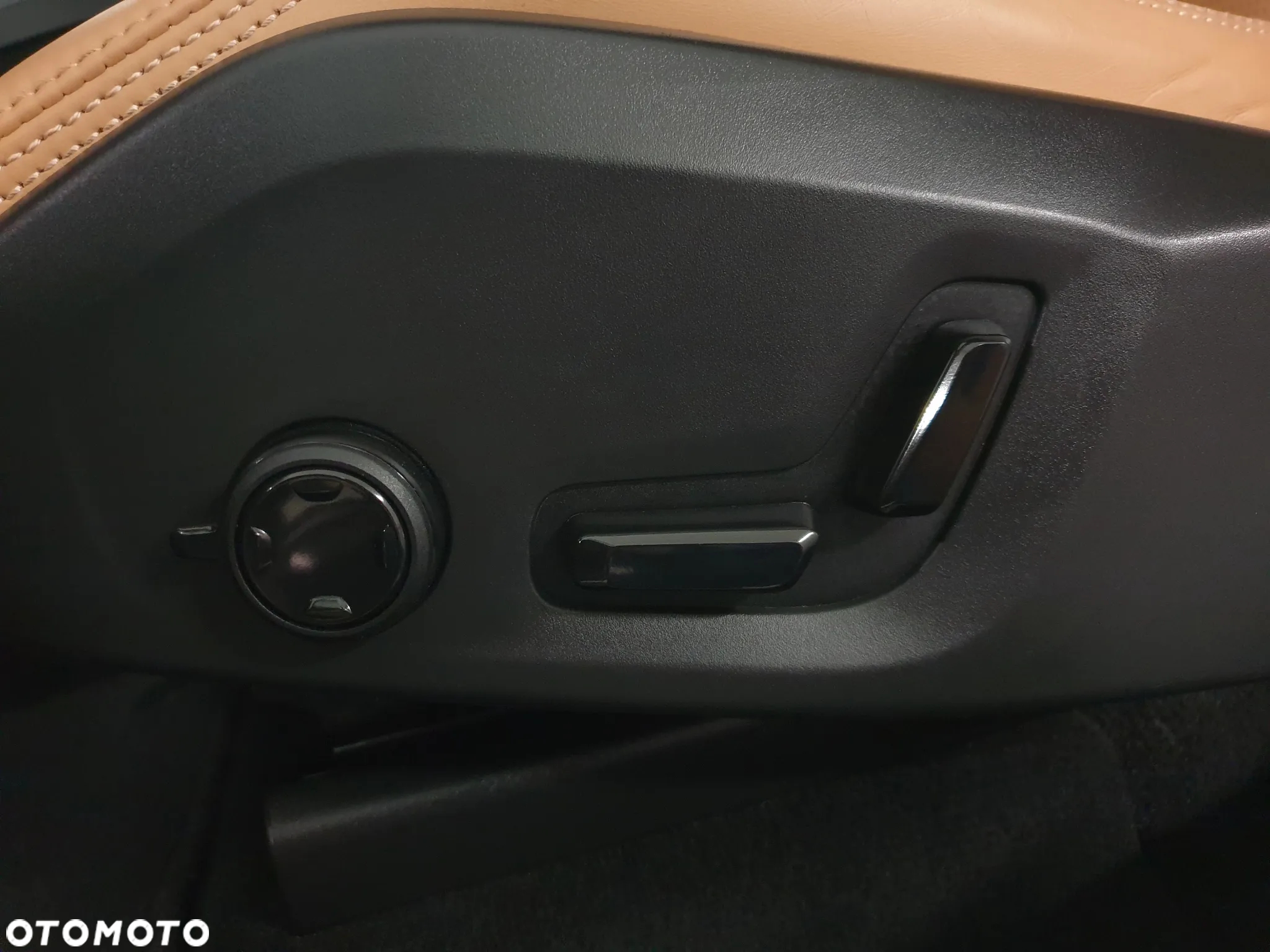 Volvo XC 60 B4 D Geartronic Inscription - 31