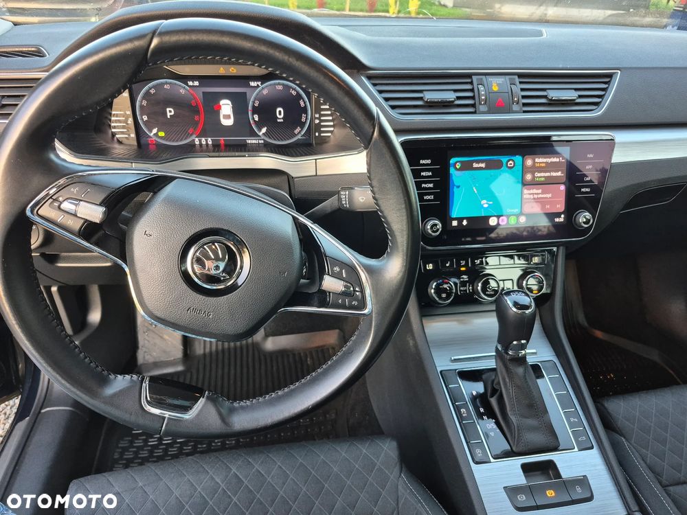 Skoda Superb 2.0 TDI SCR Ambition DSG - 4