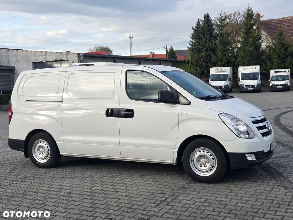 Hyundai H-1 Starex - 34