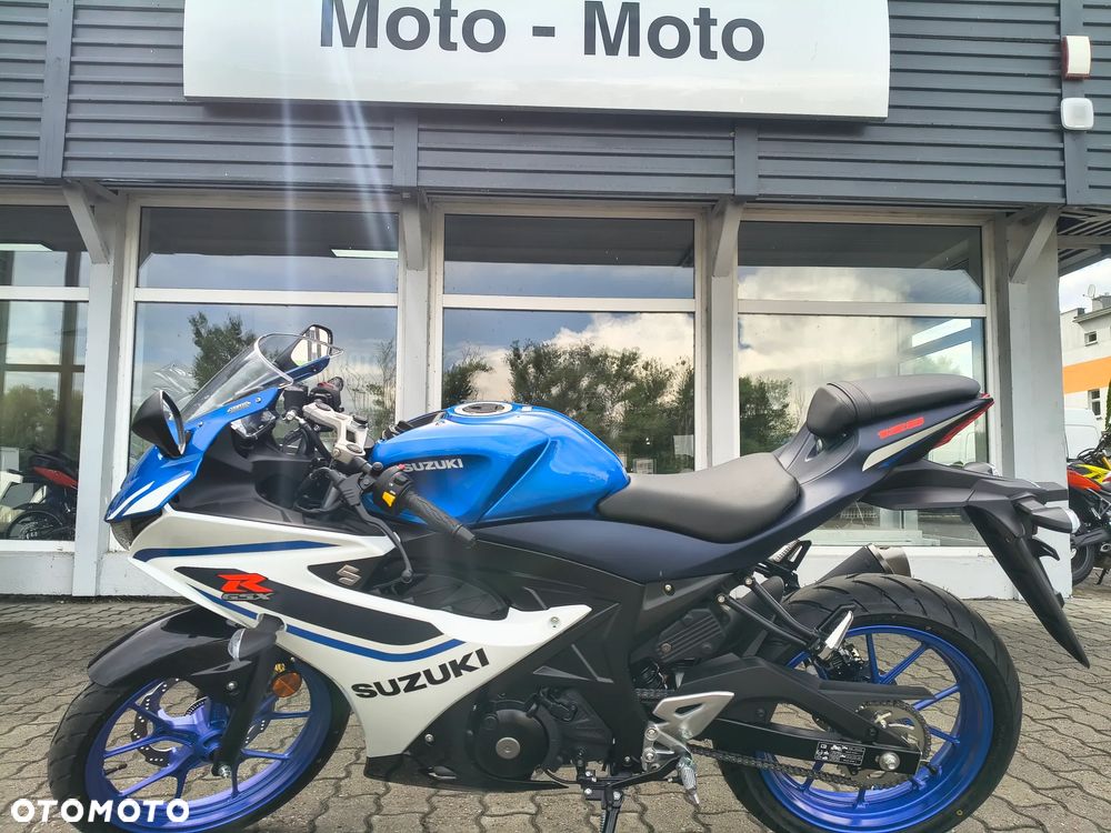 Suzuki GSX-R - 17