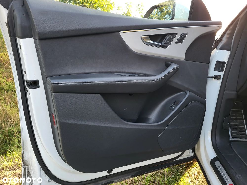 Audi Q8 45 TDI mHEV Quattro Tiptronic - 30