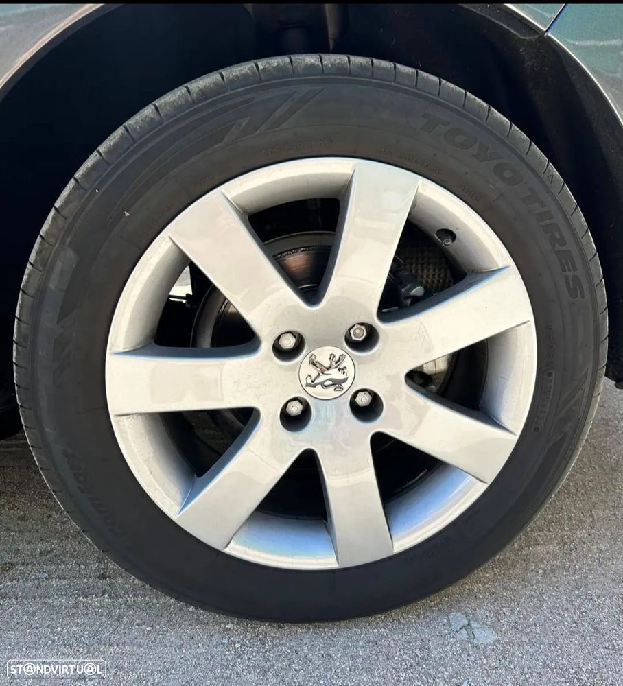 Peugeot 307 1.6 HDi Executive - 8