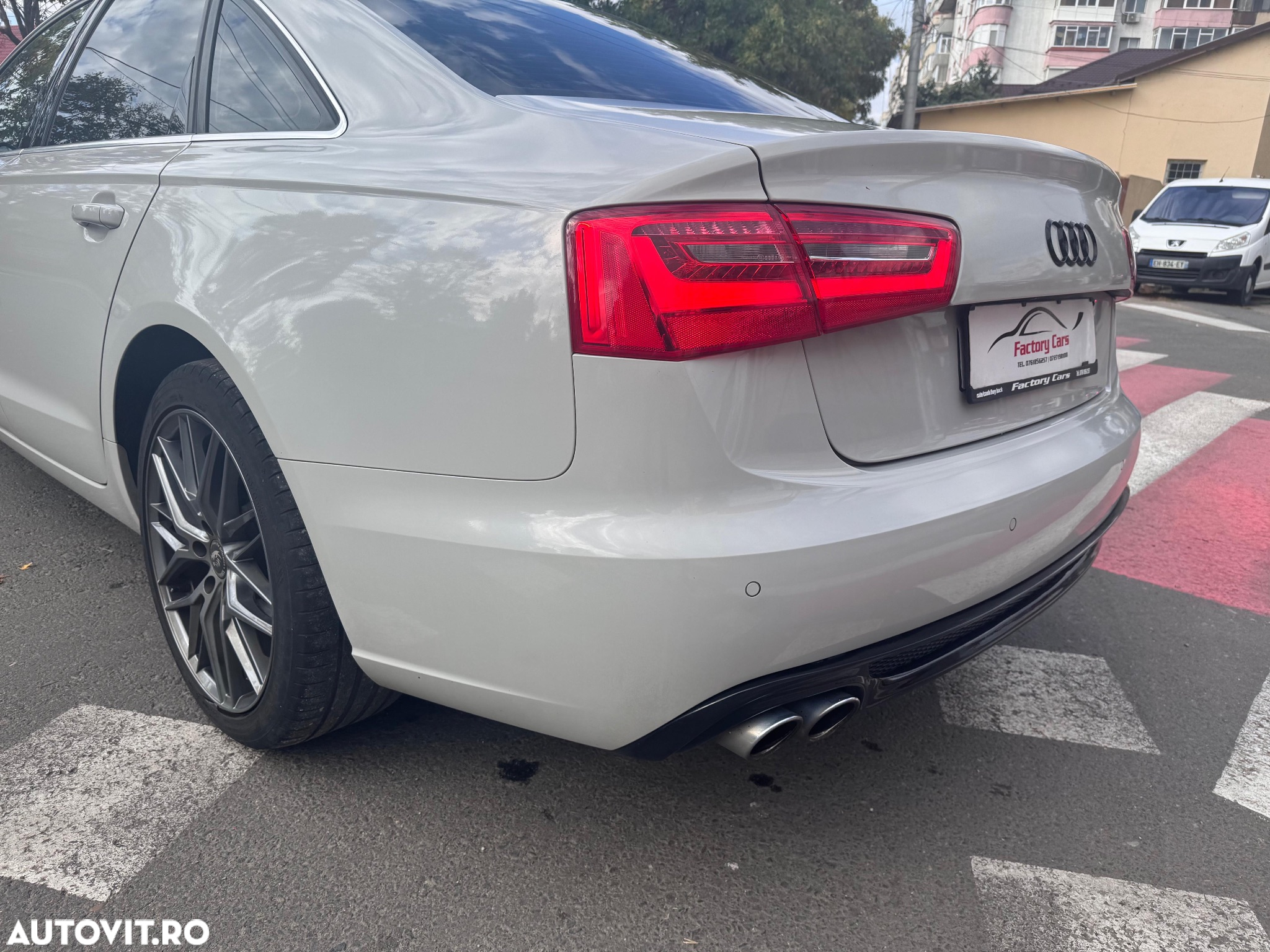 Audi A6 Avant 2.0 TDI DPF multitronic - 11