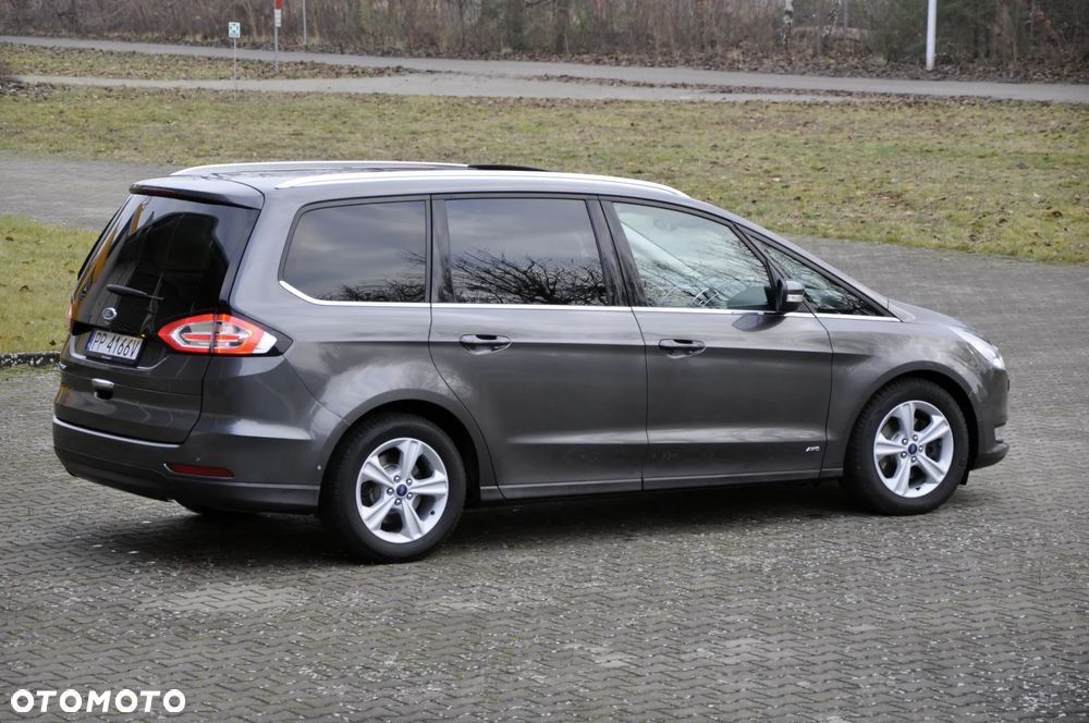 Ford Galaxy 2.0 TDCi 4WD Titanium PowerShift - 11