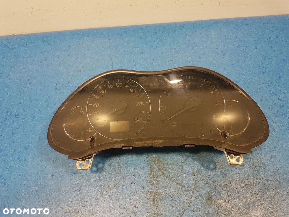 TOYOTA AVENSIS T25 1.6B LICZNIK 83800-05531 - 1