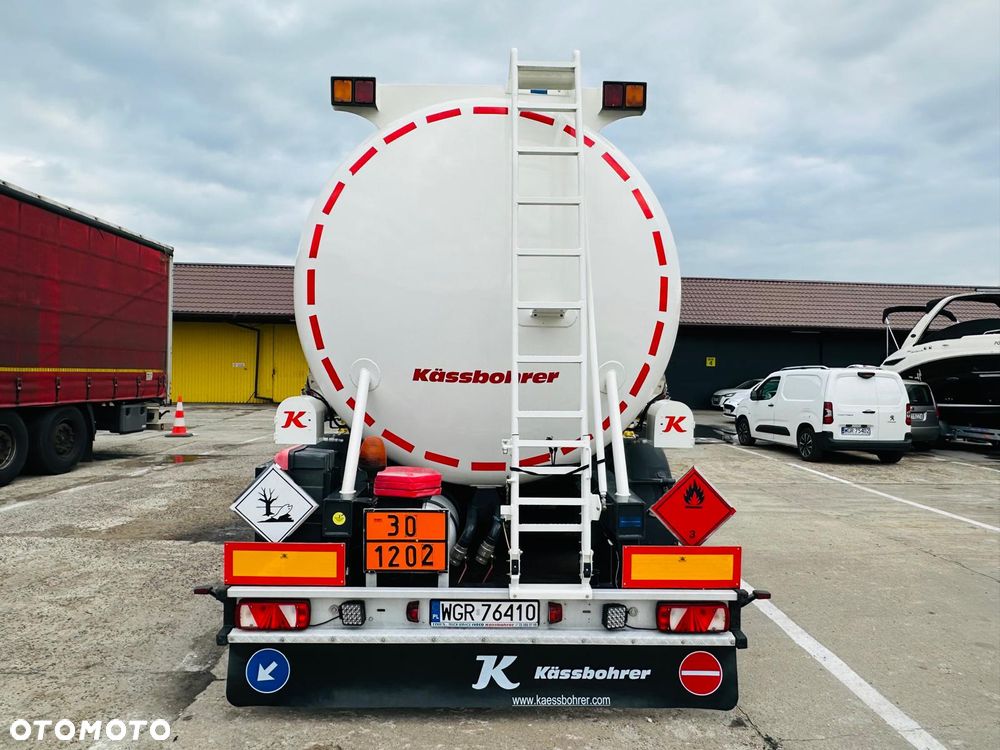 Kassbohrer STB - 2