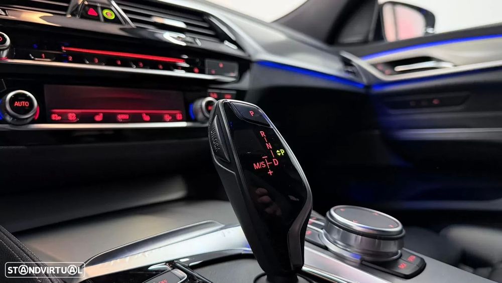 BMW 620 Gran Turismo d xDrive Pack M - 31