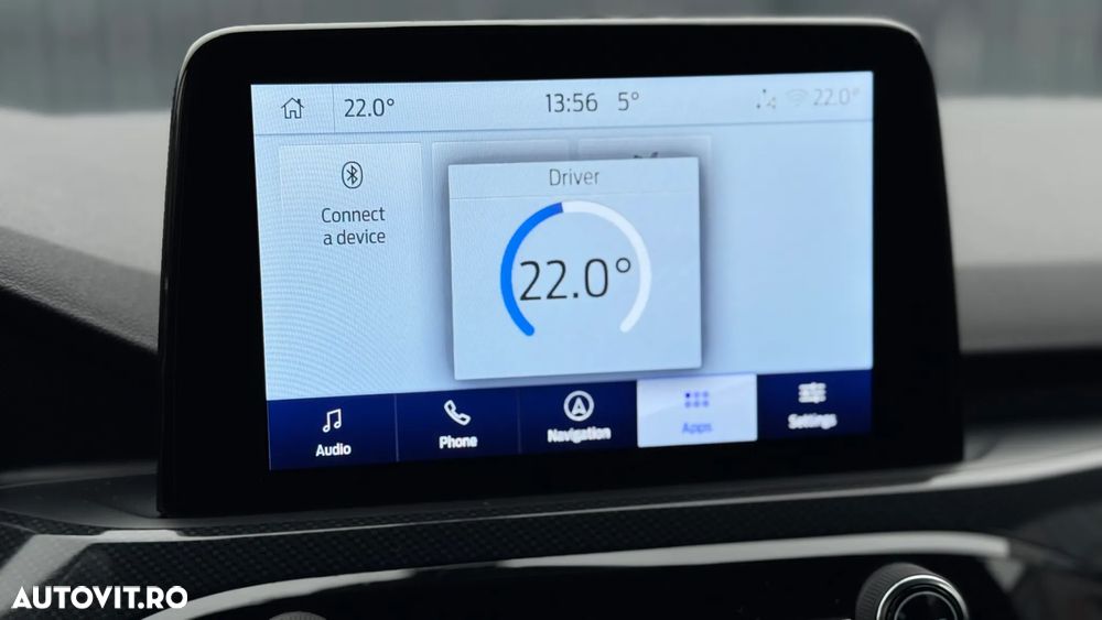 Ford Kuga 2.5 Duratec FHEV 4x4 ST-LINE X - 24