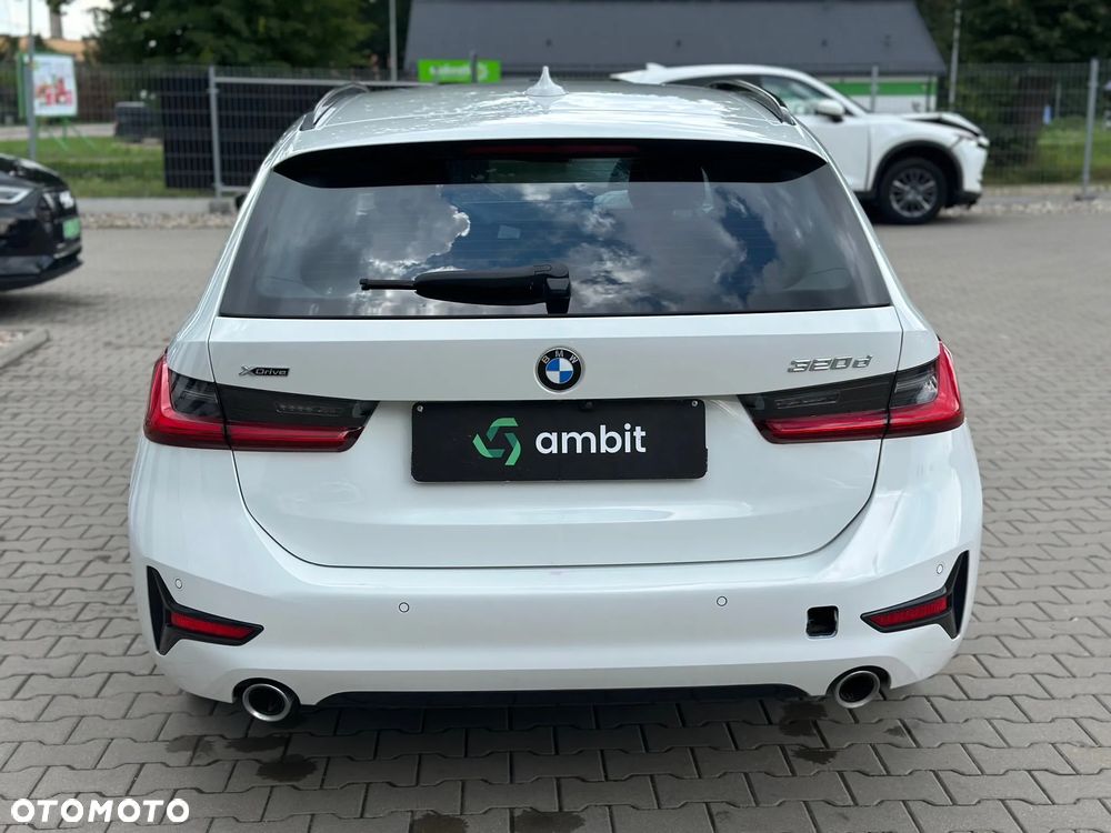 BMW Seria 3 320d xDrive - 6