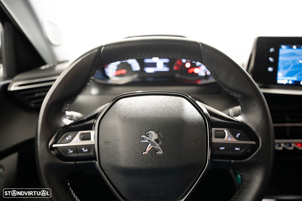 Peugeot 2008 1.2 PureTech Active - 8