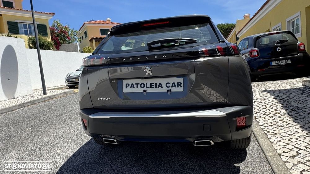 Peugeot 2008 1.2 PureTech Allure EAT8 - 7