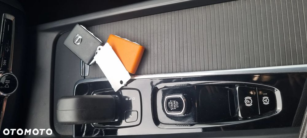 Volvo XC 60 ver-b4-d-momentum-pro - 27