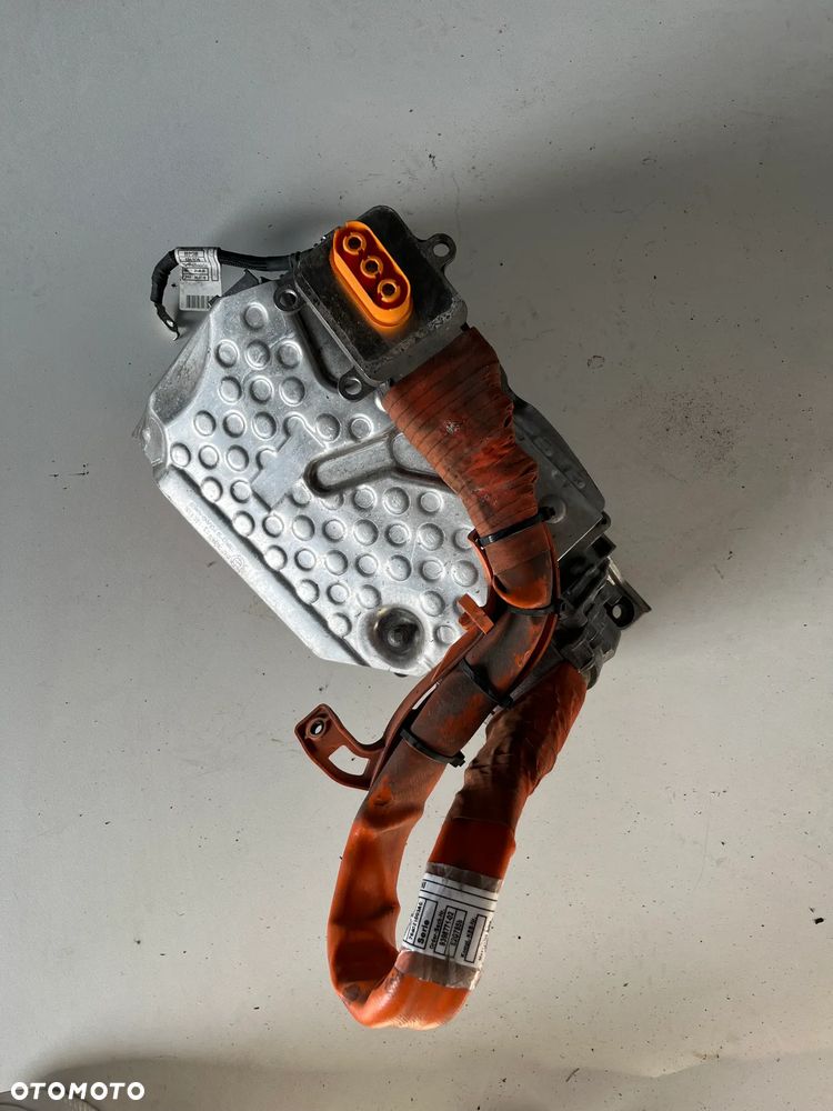 BMW I3 FALOWNIK PRZETWORNICA NAPIĘCIA 7952921 - 2