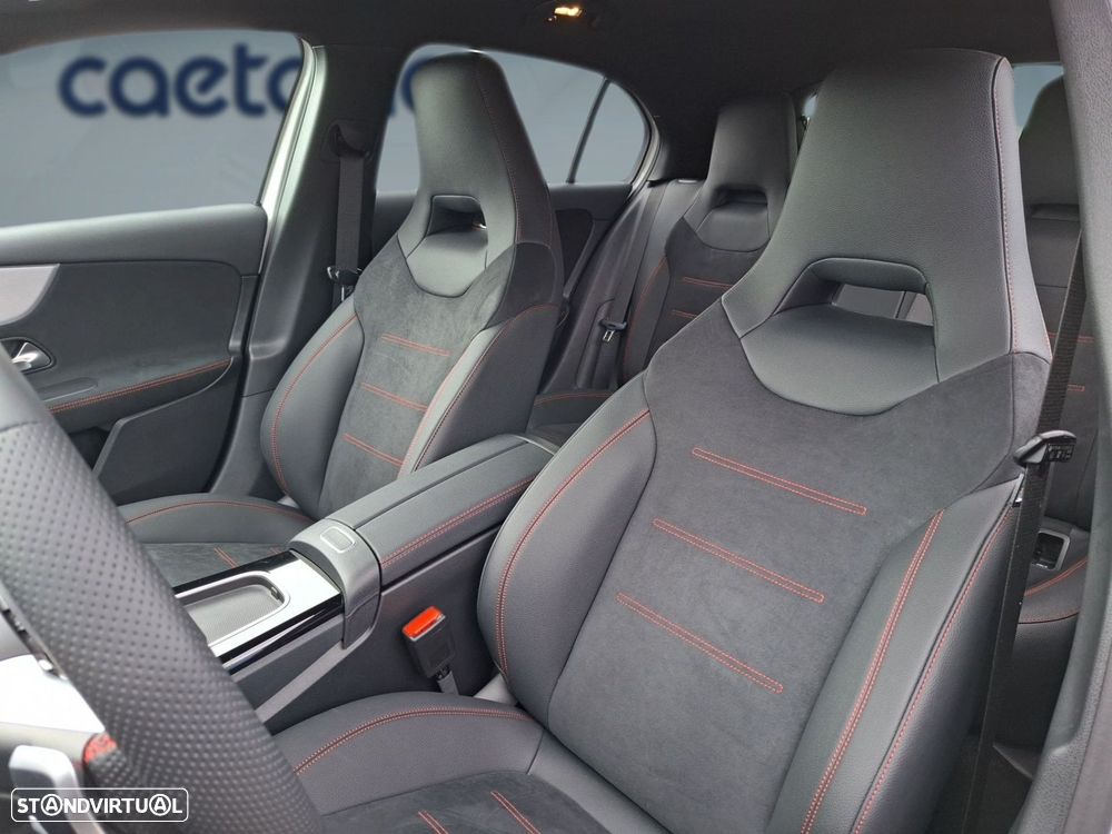 Mercedes-Benz A 250 e - 11