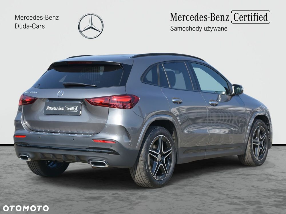 Mercedes-Benz GLA 200 d AMG Line 8G-DCT - 5