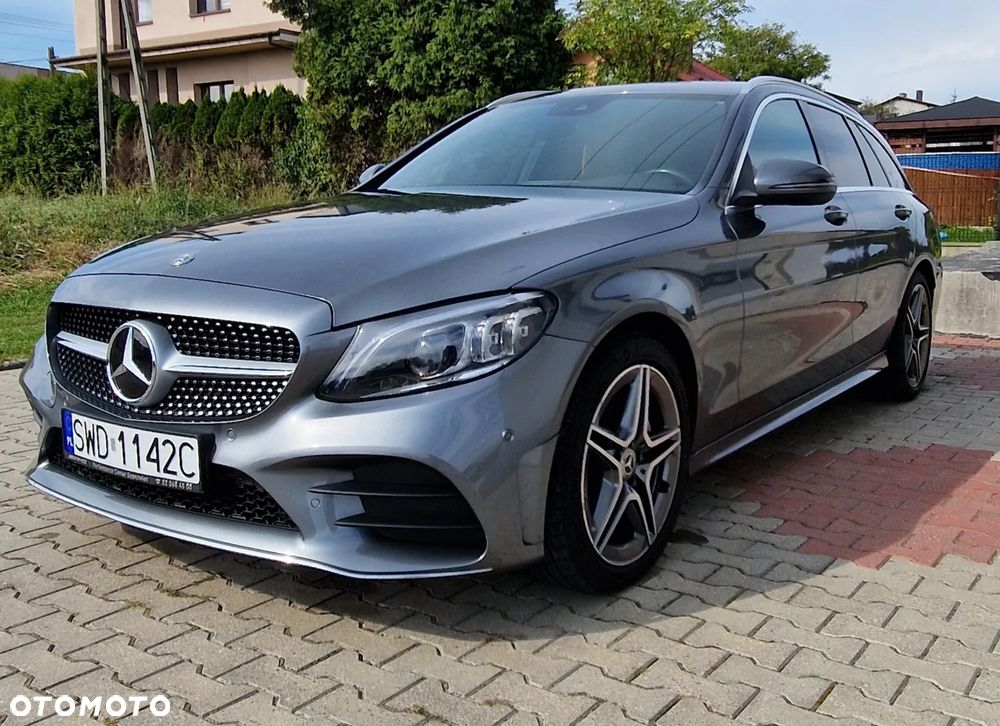 Mercedes-Benz Klasa C 220 d T 9G-TRONIC AMG Line - 1