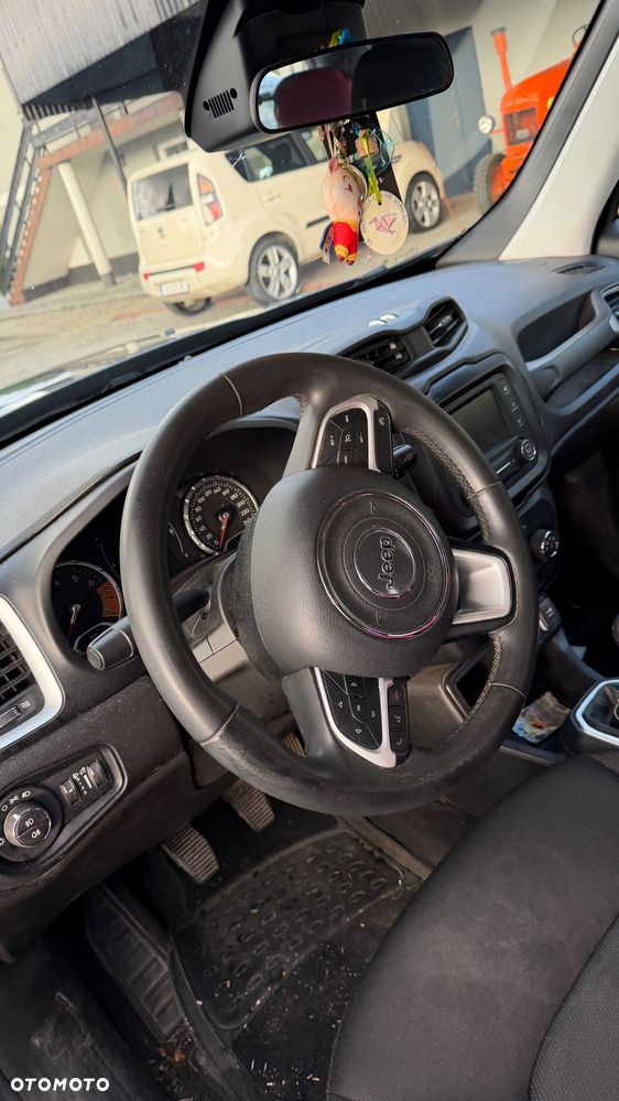 Jeep Renegade - 11