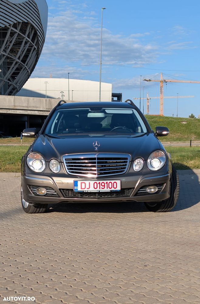 Mercedes-Benz E - 1