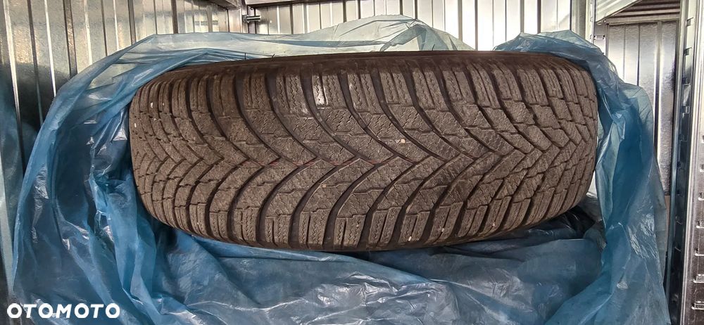 Kia Stonic 1.2 L - 23