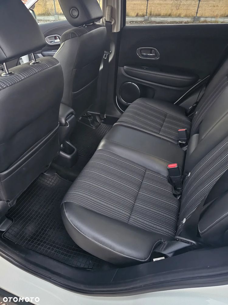 Honda HR-V 1.5 i-VTEC Executive - 14