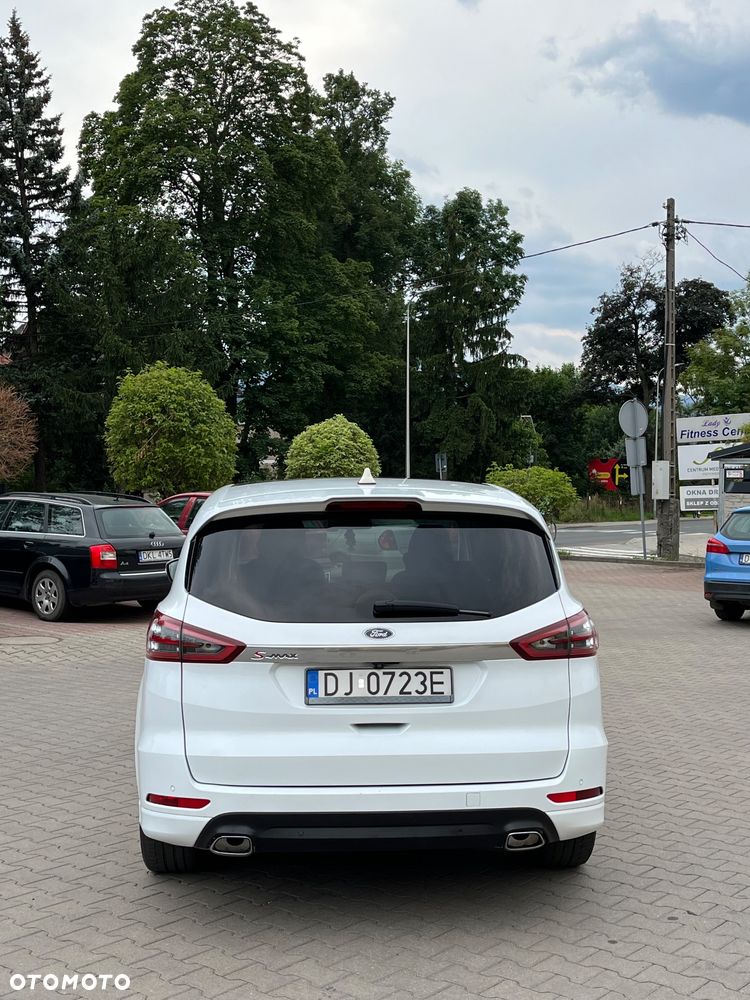Ford S-Max 2.0 TDCi Titanium PowerShift - 4