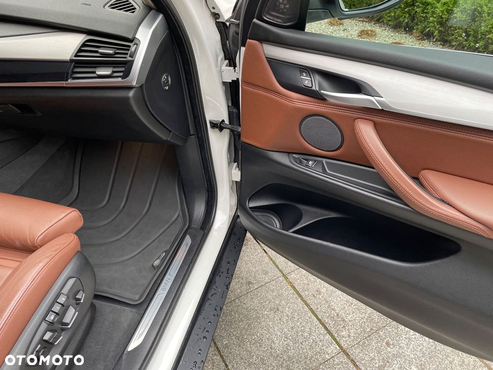 BMW X5 xDrive25d - 15