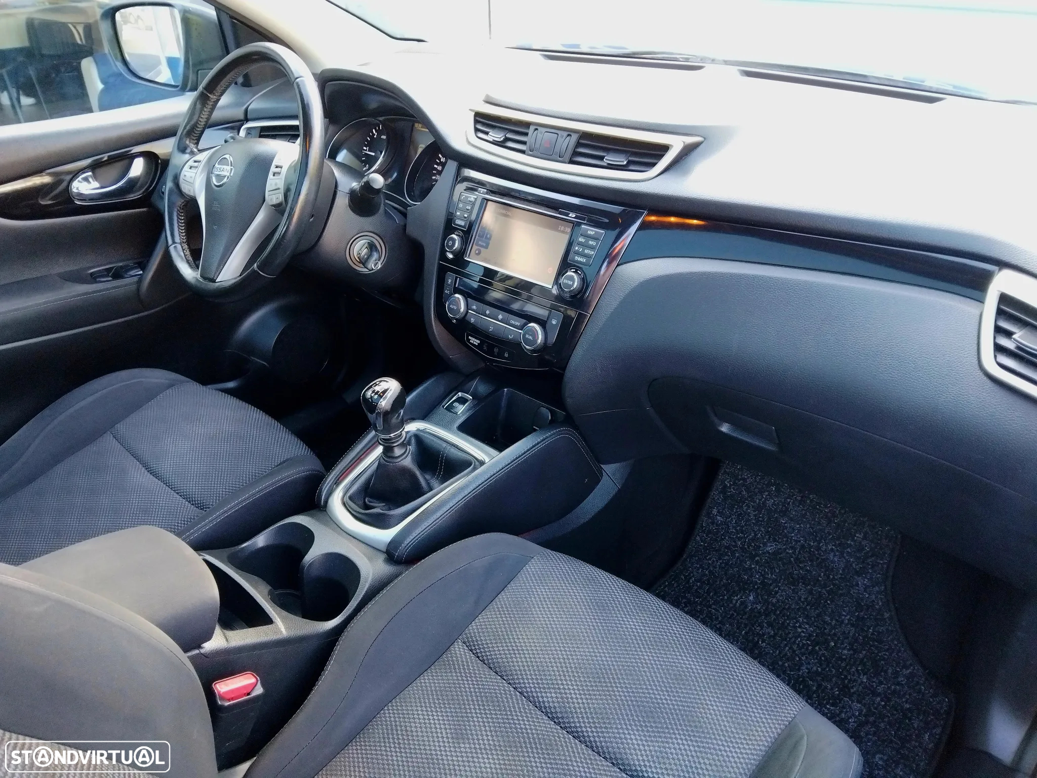 Nissan Qashqai 1.5 dCi N-Connecta - 7
