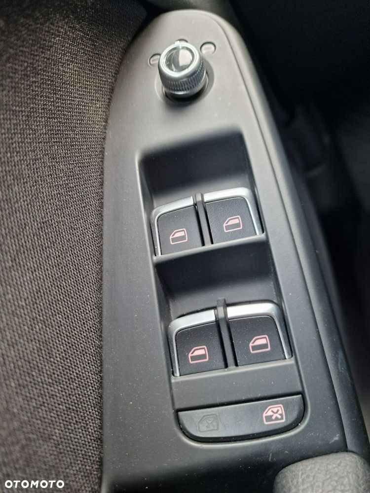 Audi A4 Avant 2.0 TDI DPF multitronic Ambition - 29