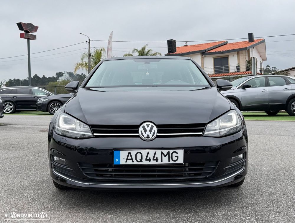 VW Golf 2.0 TDI Highline DSG - 10