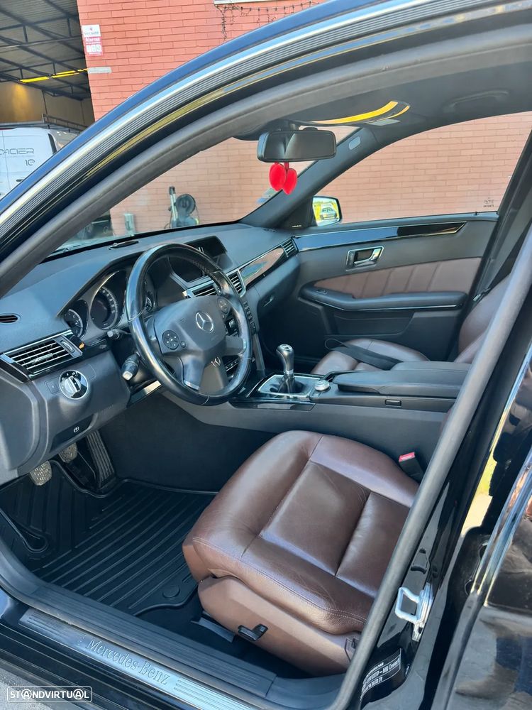 Mercedes-Benz E 250 CDI DPF BlueEFFICIENCY Avantgarde - 8