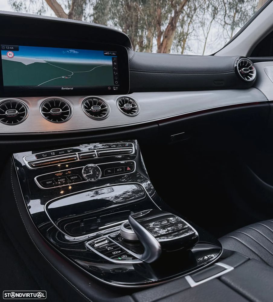 Mercedes-Benz CLS 350 d 4Matic 9G-TRONIC AMG Line - 14