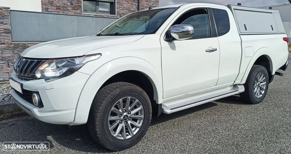 Mitsubishi L200 2.4 DI-D CD Instyle Sportw.Strakar 4WD - 1