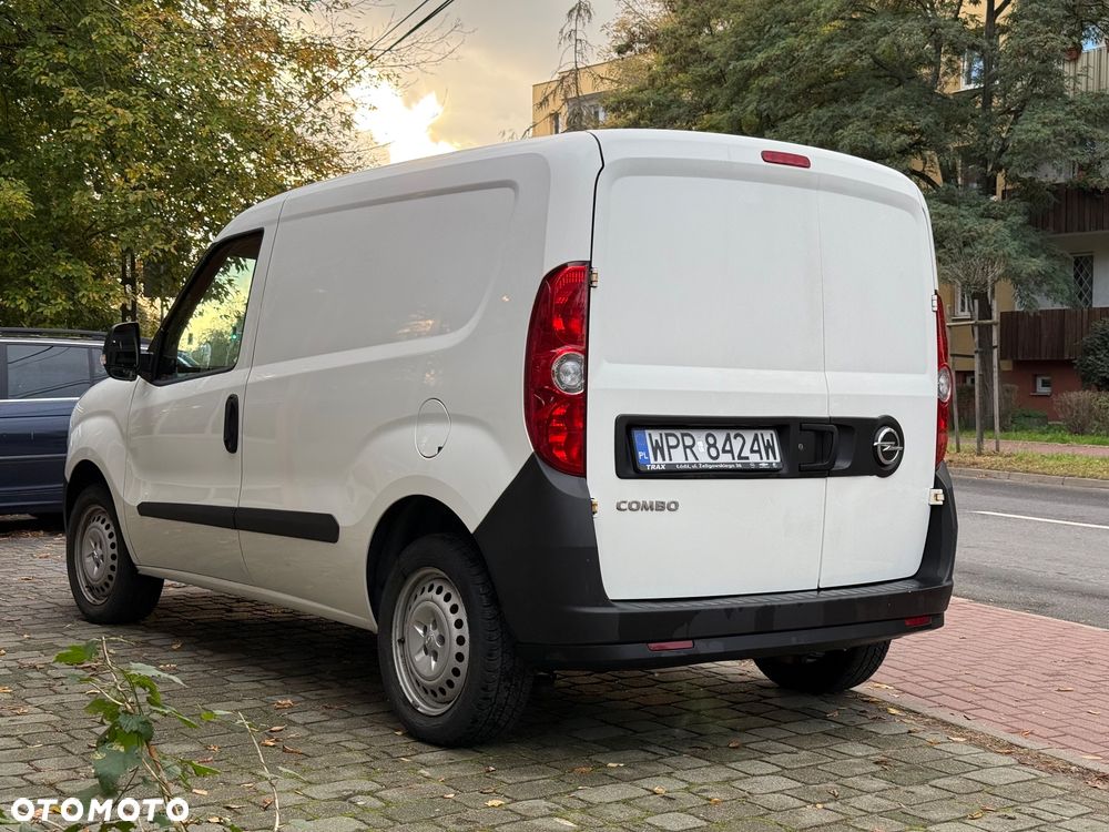 Opel Combo 2017 photo 3