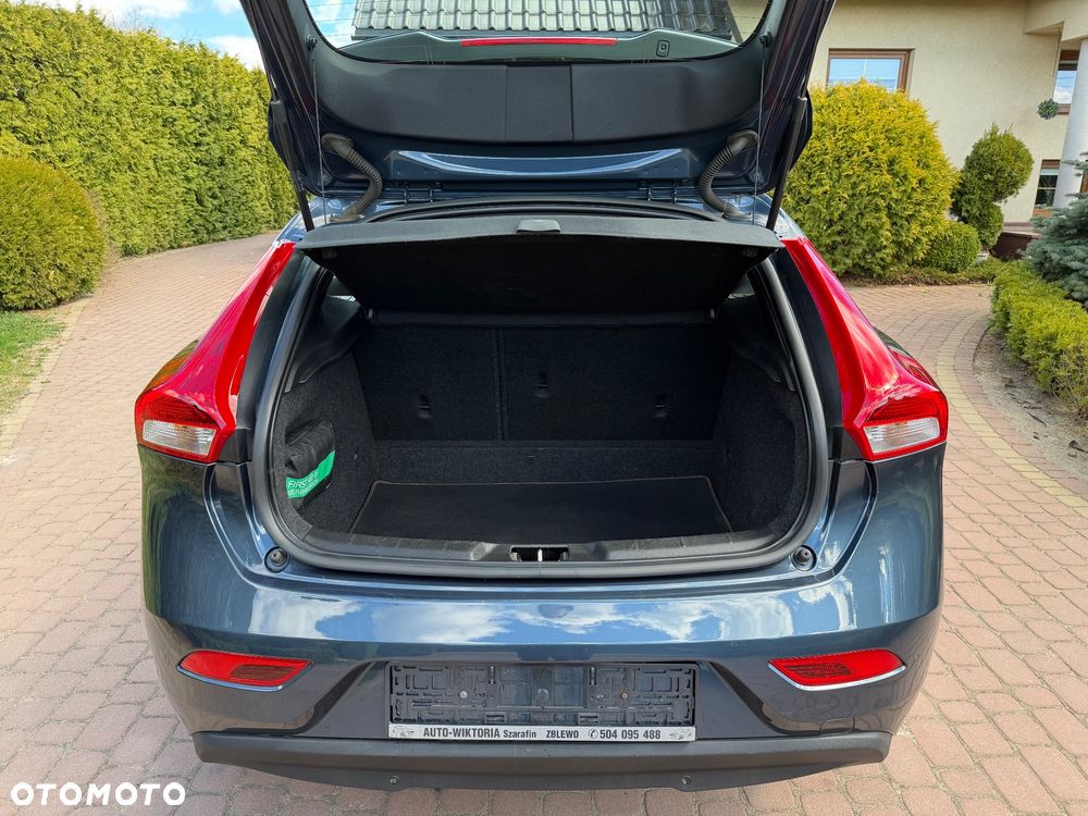 Volvo V40 D2 Ocean Race - 19