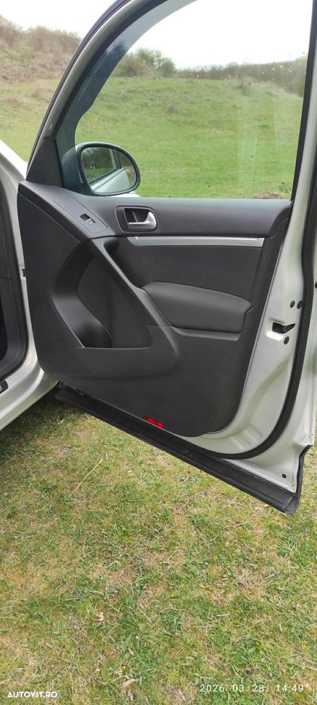 Volkswagen Tiguan 2.0 TDI 4Motion DSG BMT Sport & Style - 12