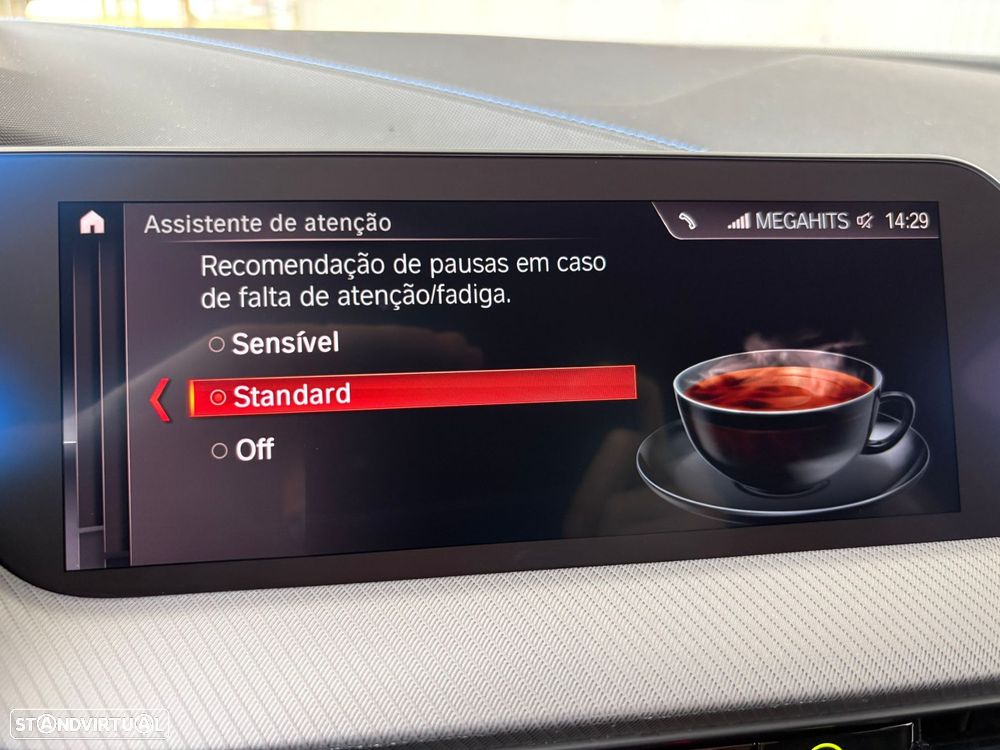 BMW 116 d Pack Desportivo M Auto - 39