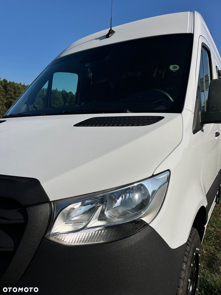 Mercedes-Benz Sprinter 907.235 - 29