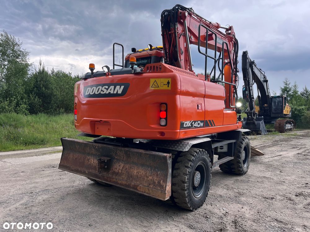 Doosan DX140W-3 - 5