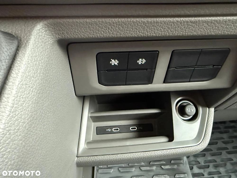 MAN TGE 3.140 FURGON L3H3 - 11