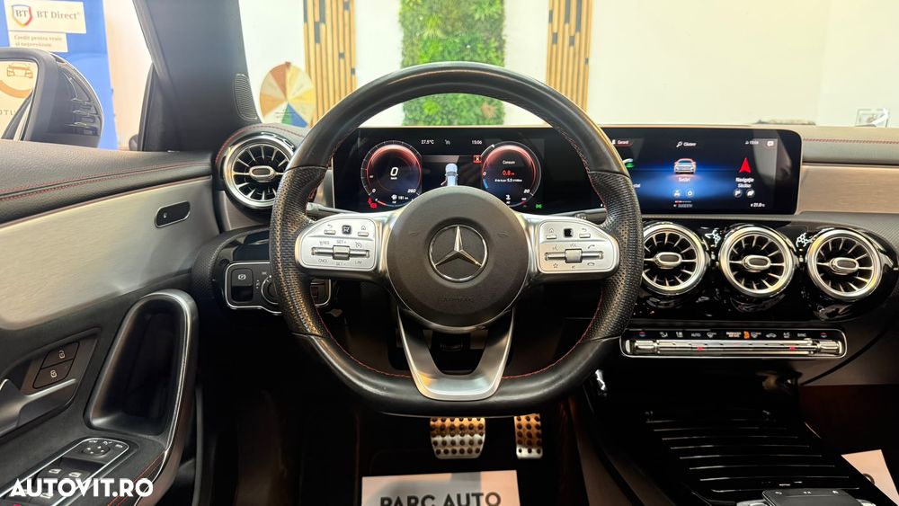 Mercedes-Benz CLA 200 - 30