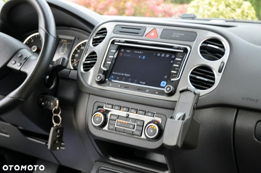 Volkswagen Tiguan - 28