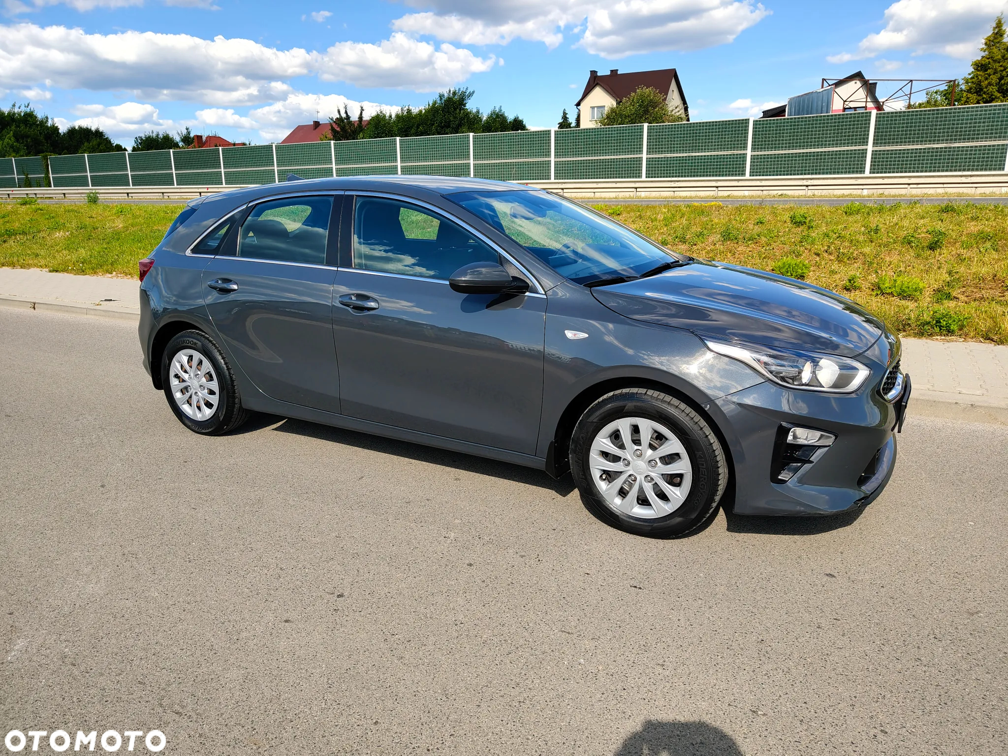 Kia Ceed 1.4 T-GDI L Business Line - 24