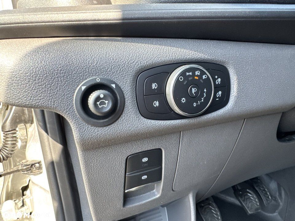 Ford Transit - 21