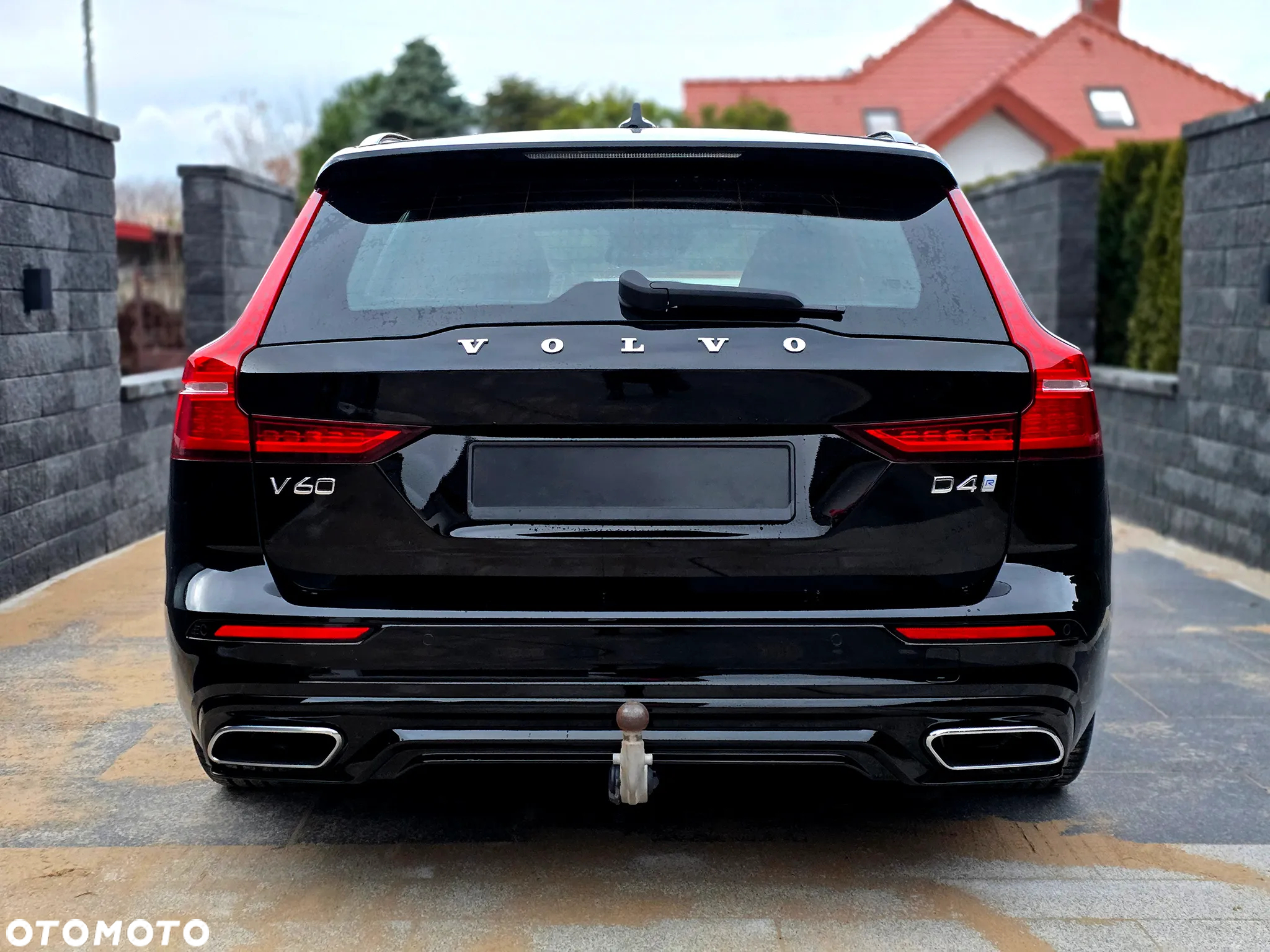 Volvo V60 D4 R-Design - 7