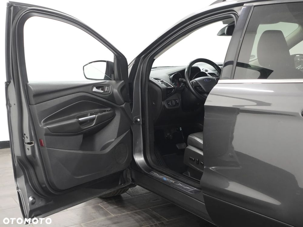 Ford Kuga 2.0 TDCi AWD Titanium - 16