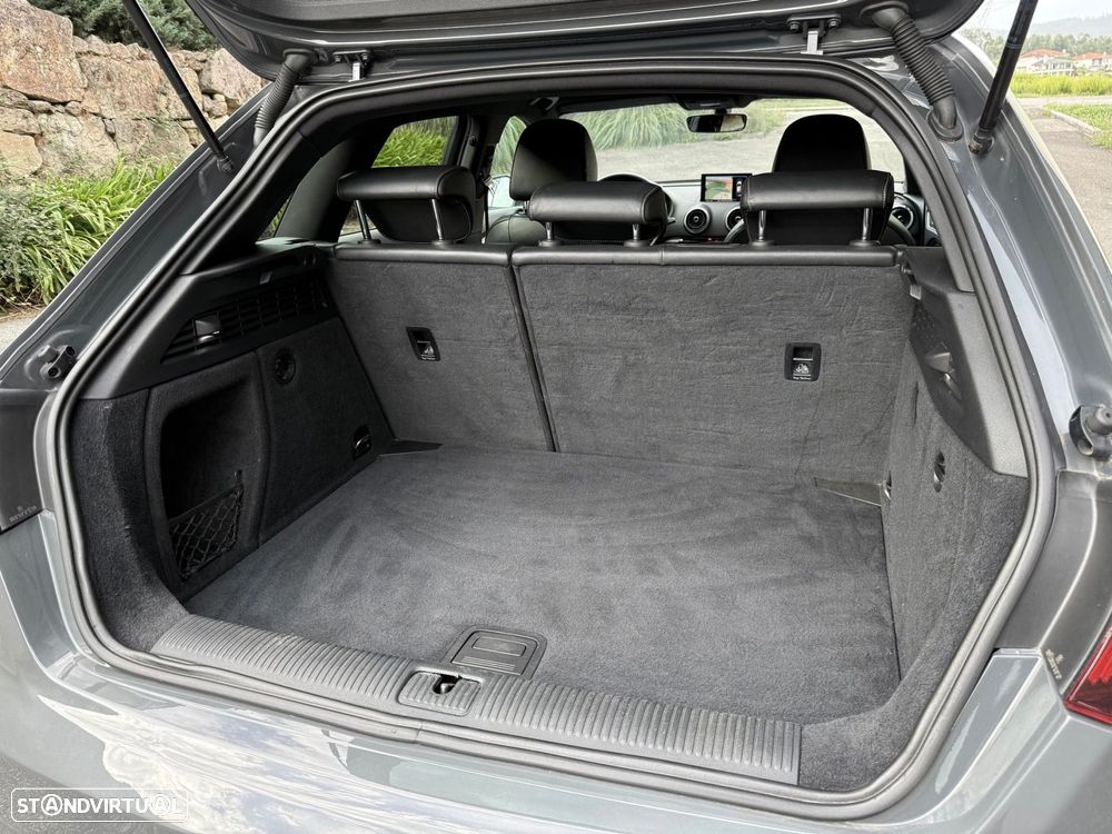 Audi A3 Sportback 2.0 TDI S-line S tronic - 24