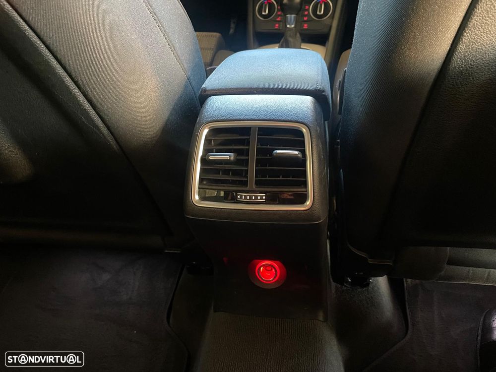 Audi Q3 2.0 TDI quattro S-line S tronic - 30