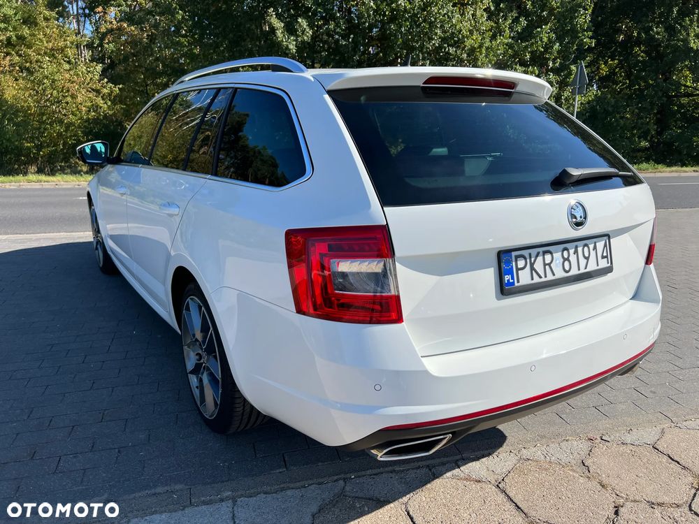Skoda Octavia 2.0 TDI (Green tec) RS - 6